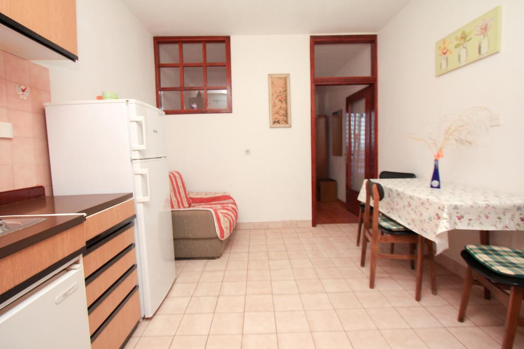 Apartments Lea Prizba Rum bild