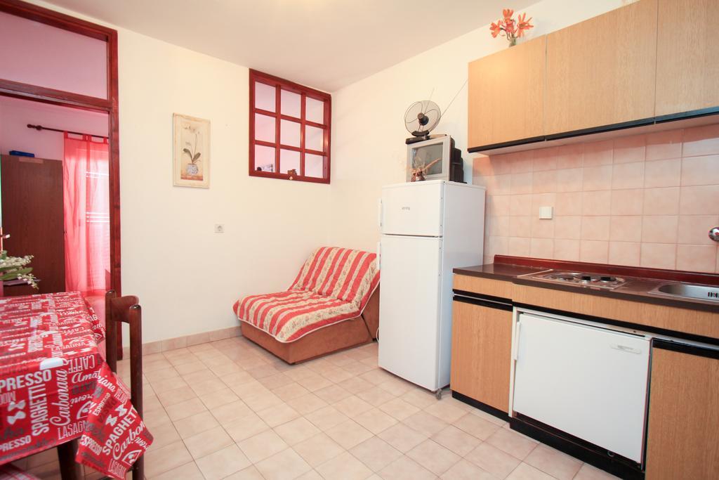Apartments Lea Prizba Rum bild