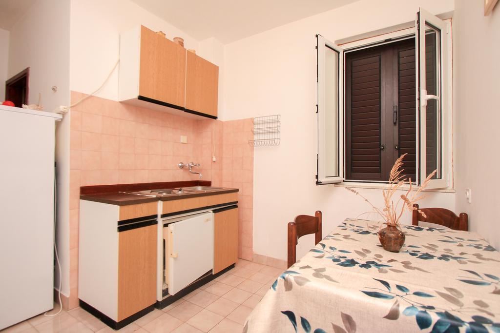 Apartments Lea Prizba Rum bild